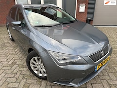 Seat Leon ST - 1.6 TDI Style Business Ecomotive / Navi / Leder / PDC / Cruise