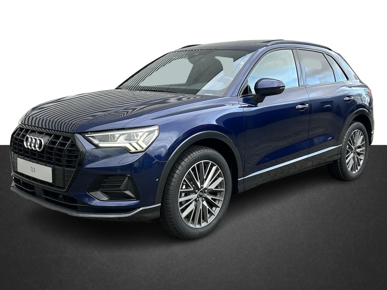 Audi Q3 Sportback - Advanced edition 35 TFSI 110 kW / 150 pk S tronic | Bruin Leer |  Panoramadak | Comfortsle - AutoWereld.nl