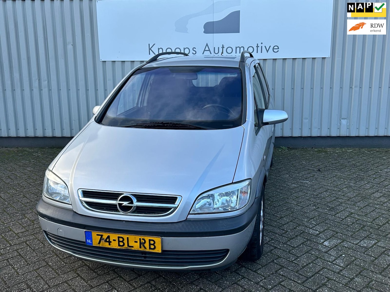 Opel Zafira - 2.0 DTi Comfort Grijskenteken 1e Eigenaar - AutoWereld.nl