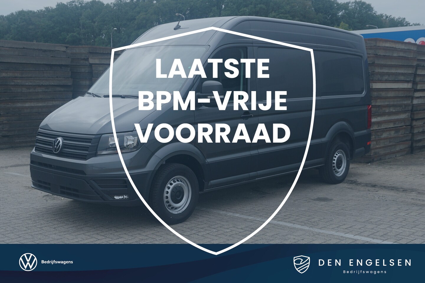 Volkswagen Crafter - 35 2.0 TDI L3H3 Highline 35 2.0 TDI 140PK L3H3 Highline, Modeljaar 2025, Navigatie, Trekhaak - AutoWereld.nl