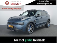 Lynk & Co 01 - 1.5 Zwarte hemel | Trekhaak | 360 | Pano