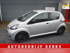 Toyota Aygo - 1.0-12V Carplay Airco Navi Stuurbekrachtiging Jaar APK