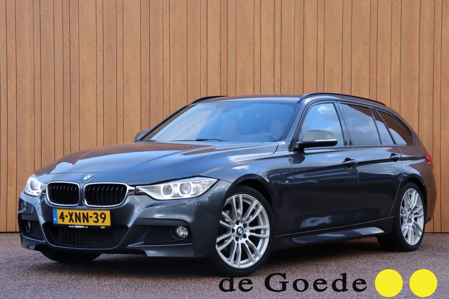 BMW 3-serie Touring - 316i Executive M-sport leer org. NL-auto - AutoWereld.nl