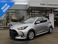 Toyota Yaris - 1.5 HYBRID DYNAMIC STOELVERW PARK.SENSOREN V+A AD-CRUISE APPLE/ANDROID CLIMA PARKCAMERA