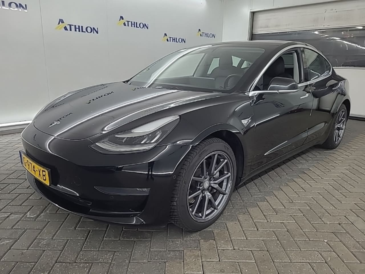 Tesla Model 3 - Long-Range AWD 351pk 75 kWh [ AUTOPILOT+620KM WLTP+PREMIUM AUDIO ] - AutoWereld.nl