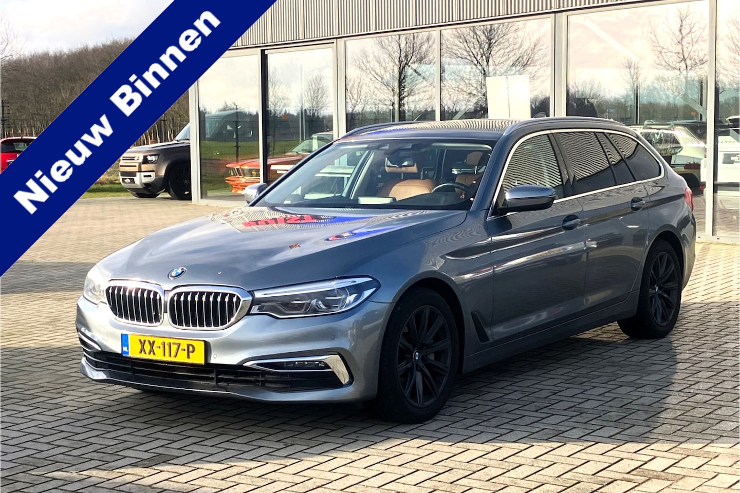 BMW 5-serie Touring - 530i High Executive Edition PANO TREKHAAK LEER - AutoWereld.nl