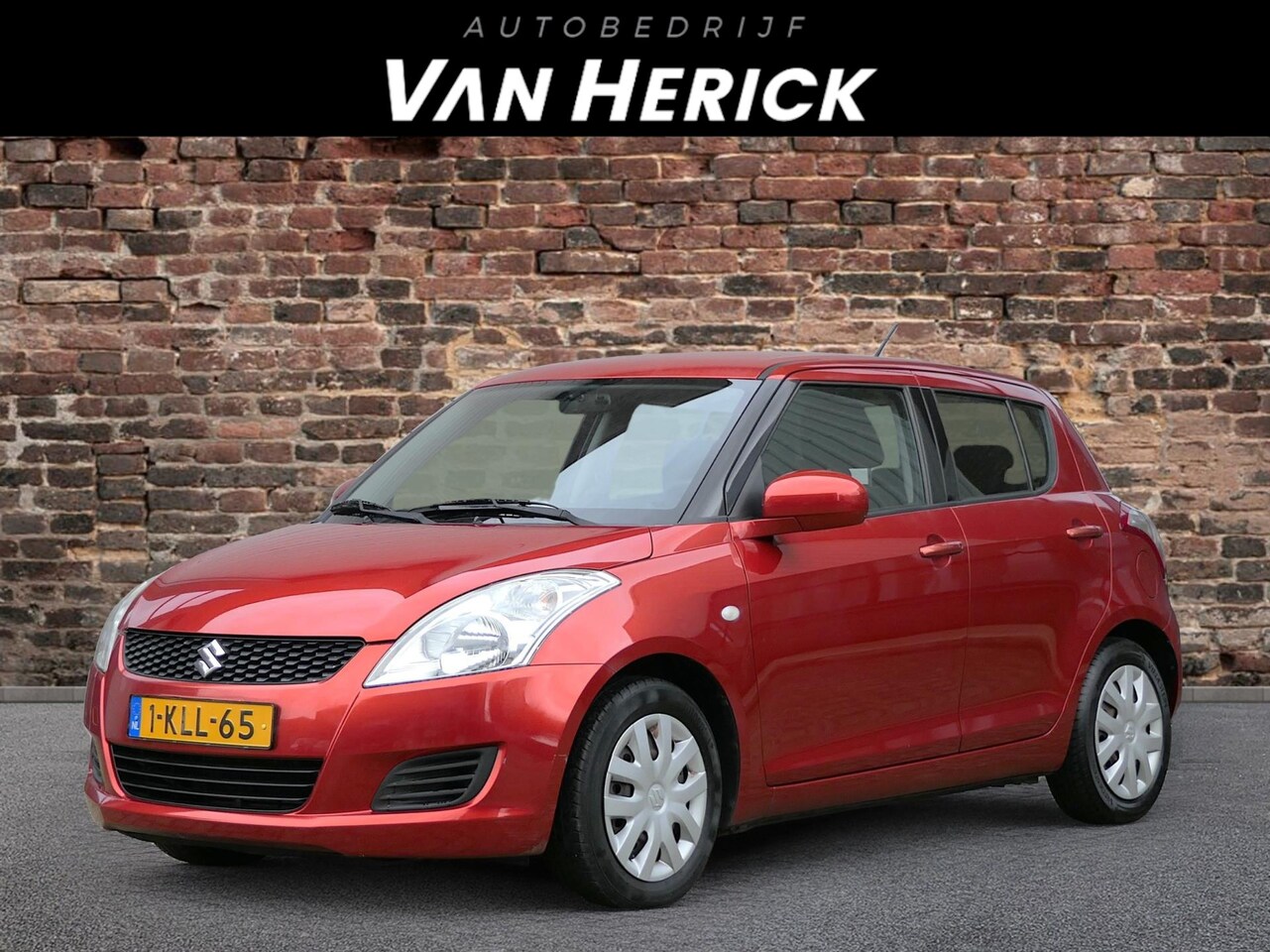 Suzuki Swift - 1.2 Comfort 5-Deurs | Airco | Navi | Bluetooth - AutoWereld.nl