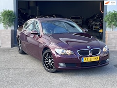 BMW 3-serie Coupé - 320i Executive / AIRCO / NAP / START STOP / 6 BAK / VOLLE HISTORIE / INRUIL MOGELIJK