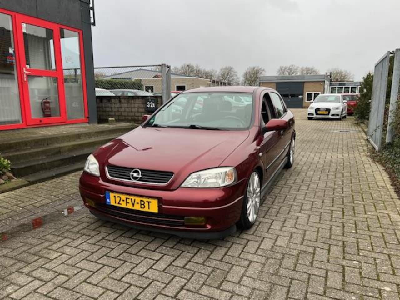 Opel Astra - 1.8-16V CDX 1.8-16V CDX , Verlaagd 17"Inch_Mooi - AutoWereld.nl