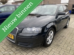 Audi A3 Sportback - 1.4 TFSI Ambition Pro Line MOTOR DEFECT