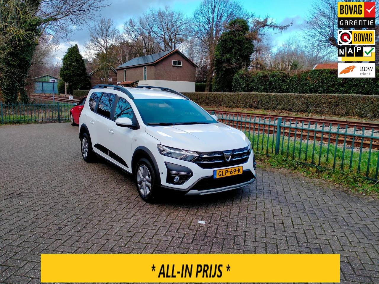 Dacia Jogger - 1.0 TCe Comfort 5p. led pdc camera android carplay lage km ALLINPRIJS - AutoWereld.nl