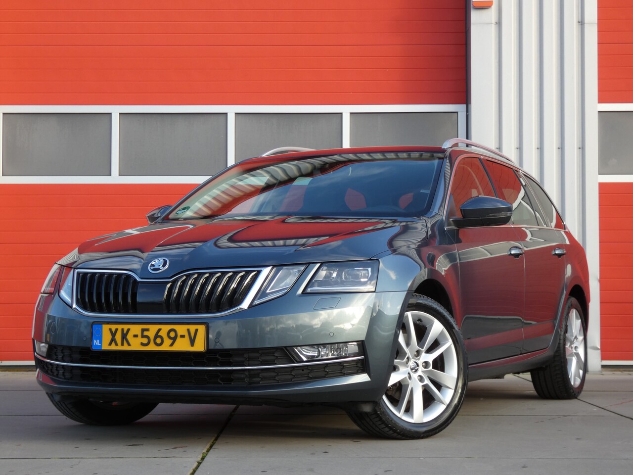 Skoda Octavia Combi - 1.5 TSI Greentech Style Business/ zeer mooi! - AutoWereld.nl