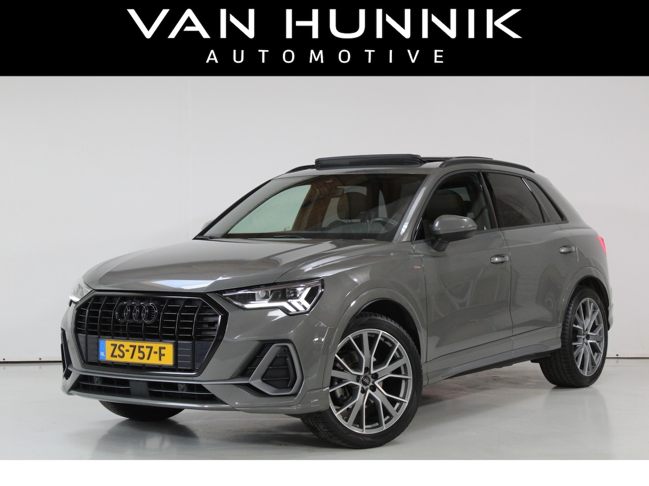 Audi Q3 - 35 TFSI S Line Pano | B&O | Sfeerverlichting | Acc | 20 Inch | Dealer Oh - AutoWereld.nl