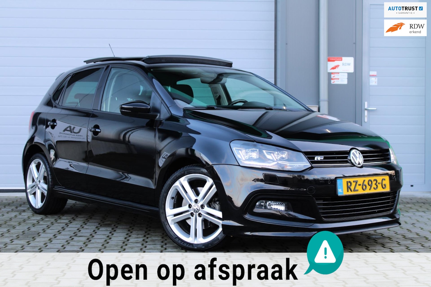 Volkswagen Polo - 1.2 TSI DSG HIGHLINE | R-LINE | LED | PANO | PDC V+A | 17" MALLORY | CRUISE | VOL OPTIES! - AutoWereld.nl