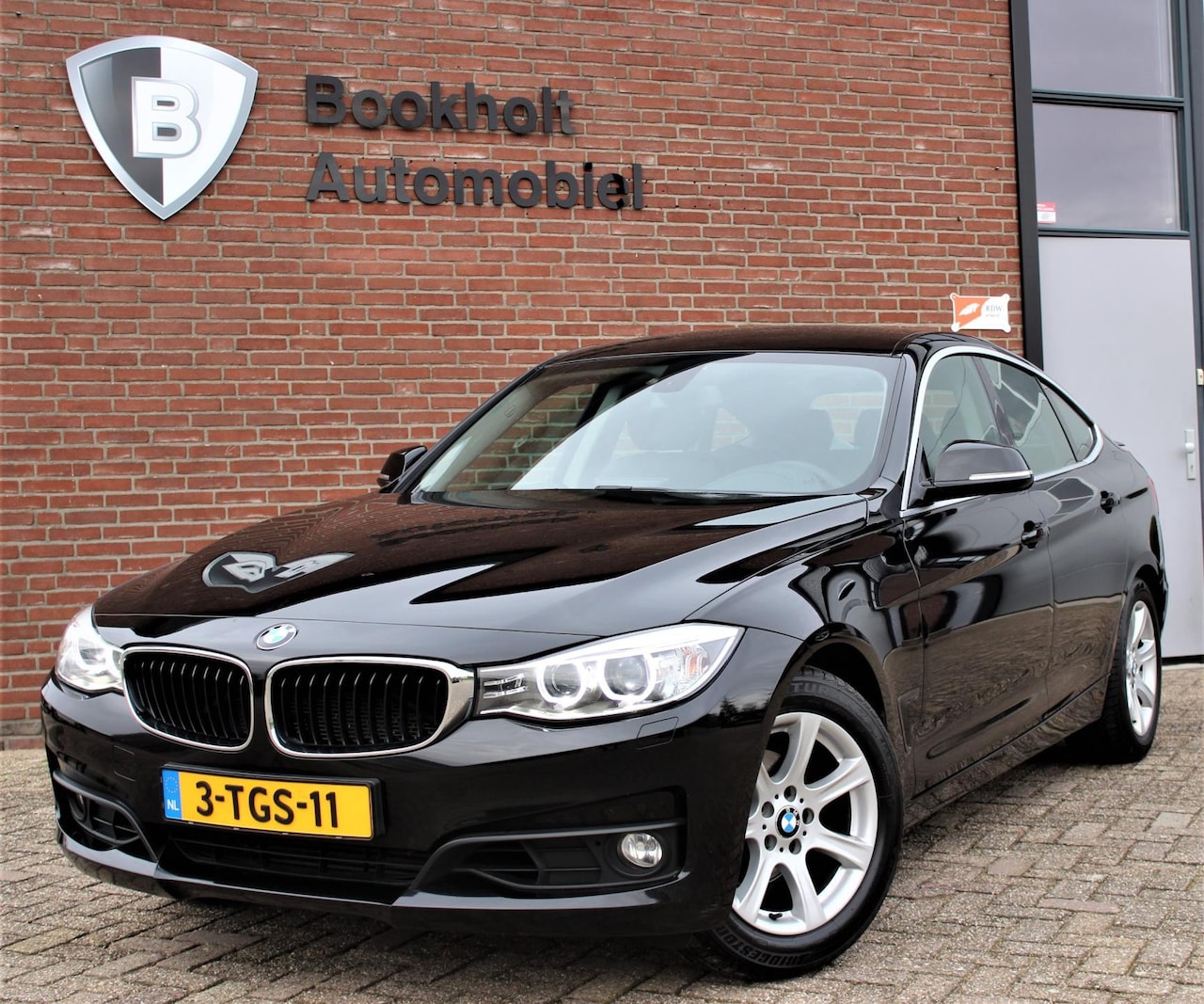 BMW 3-serie Gran Turismo - 320i GT Leer, Trekhaak, Stoelverwarming, Xenon, High Executive (1e eig. NL-auto met NAP) - AutoWereld.nl