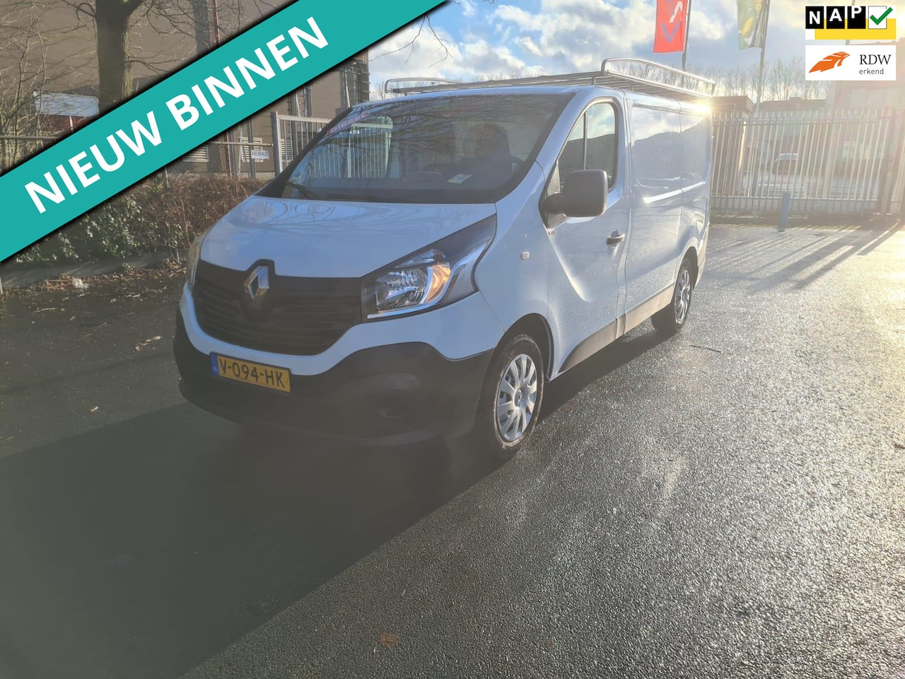 Renault Trafic - 1.6 dCi T27 L1H1 Comfort 1.6 dCi T27 L1H1 Comfort - AutoWereld.nl