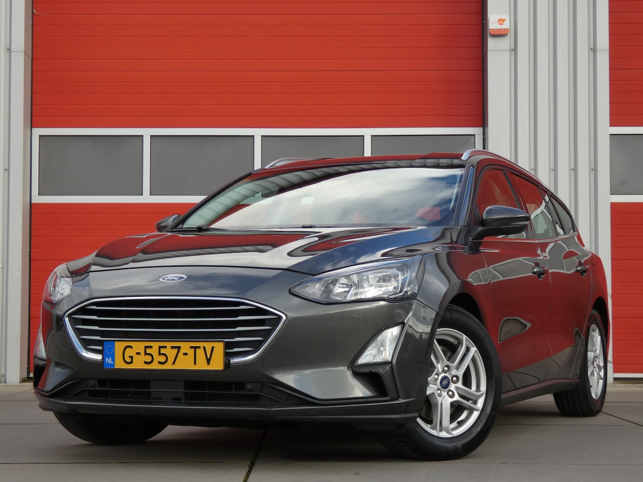 Ford Focus Wagon - 1.0 EcoBoost Trend Edition Business/ zeer mooi! - AutoWereld.nl