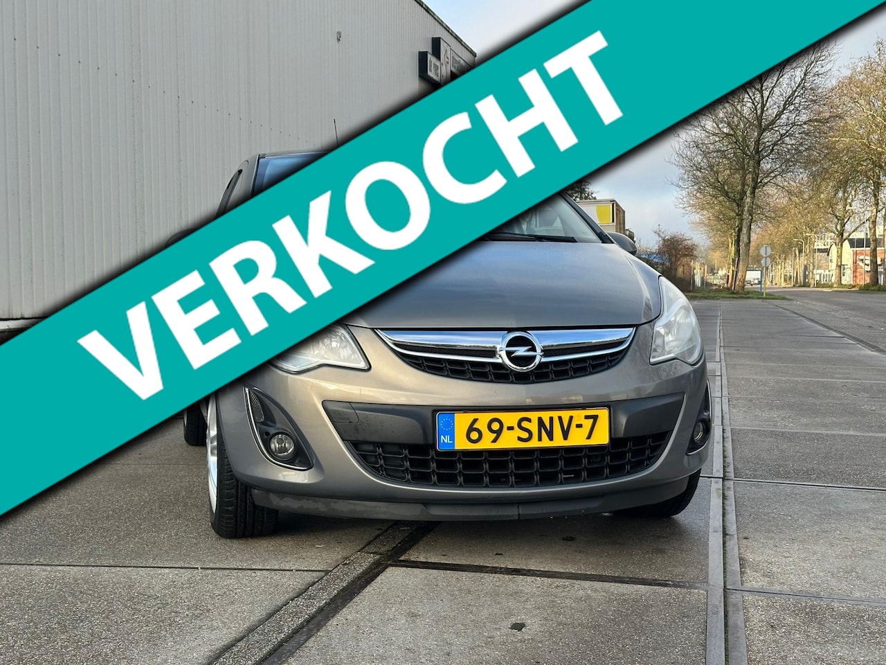 Opel Corsa - 1.2-16V Edition 2011 5drs Airco/Cruise Nap - AutoWereld.nl