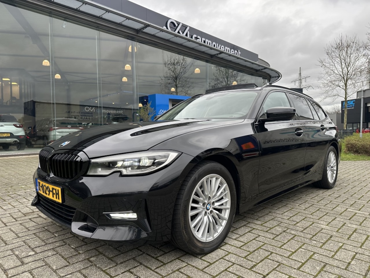 BMW 3-serie Touring - 320i 184PK High Executive | Navi | Panorama | Leer | Sfeer | Sha - AutoWereld.nl