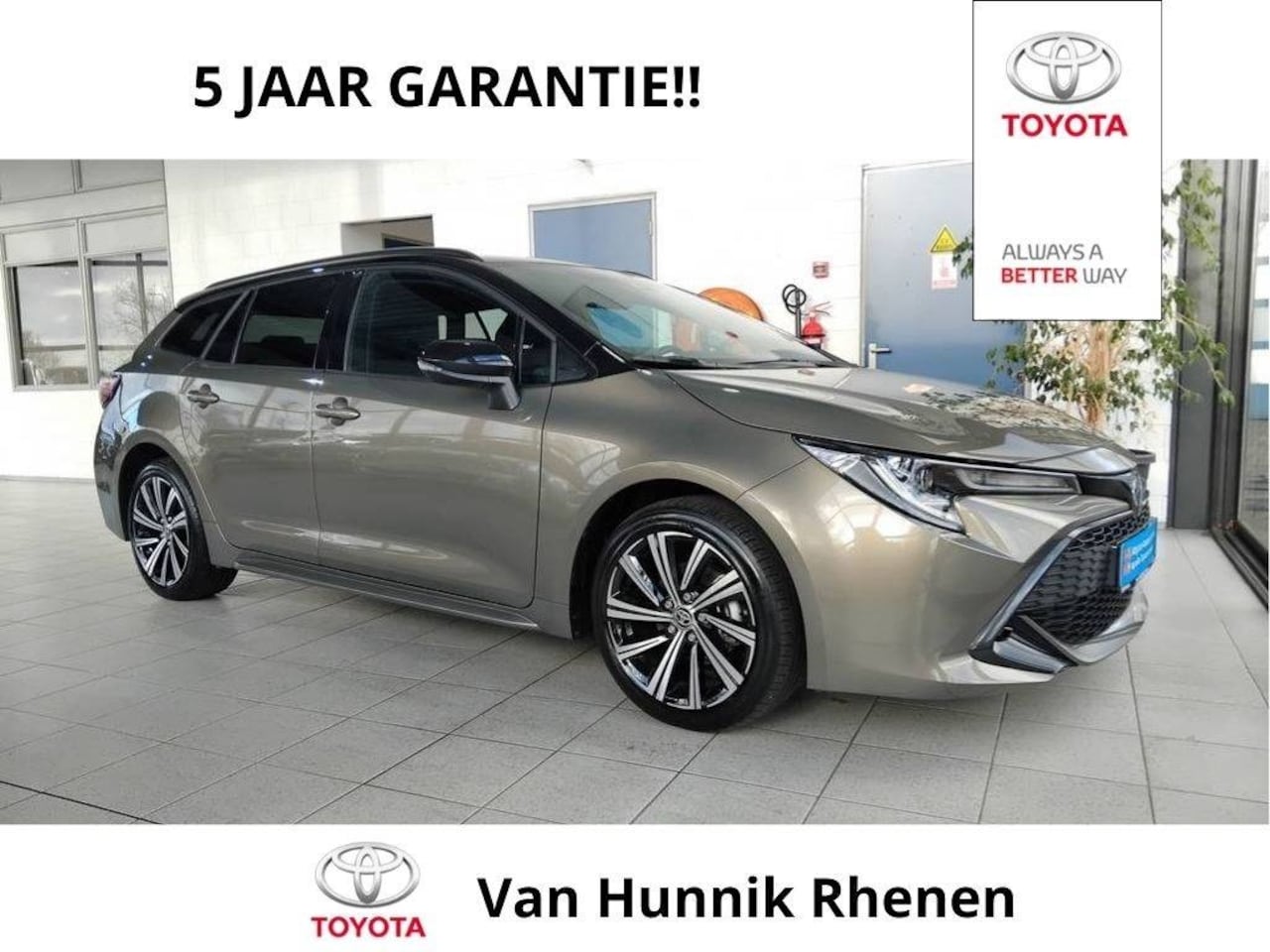 Toyota Corolla Touring Sports - 1.8 Bi-Tone Stoel en stuurverw HUD Apple-carplay - AutoWereld.nl