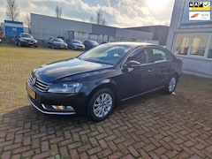 Volkswagen Passat - 2.0 TDI Comfortline BlueMotion EX[PORT