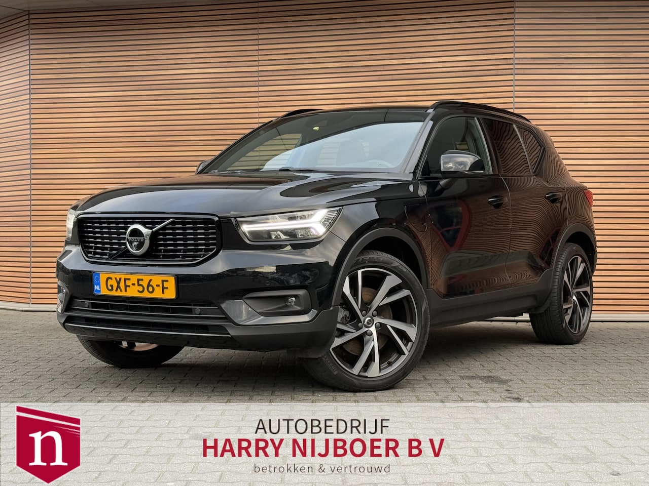 Volvo XC40 - 1.5 T4 Recharge R-Design H&K / Memory stoelen / Navigatie / 360* Camera / Dodehoek / 20Inc - AutoWereld.nl