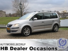 Volkswagen Touran - 1.9 TDI Trendline Business - Airco - Navigatie - 6 Bak