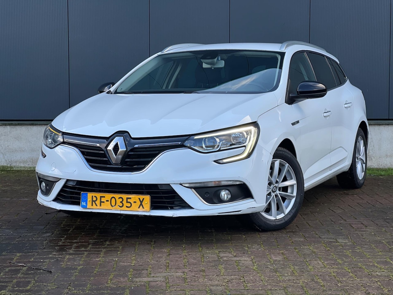 Renault Mégane Estate - 1.5 dCi Eco2 Limited 1.5 dCi Eco2 Limited - AutoWereld.nl