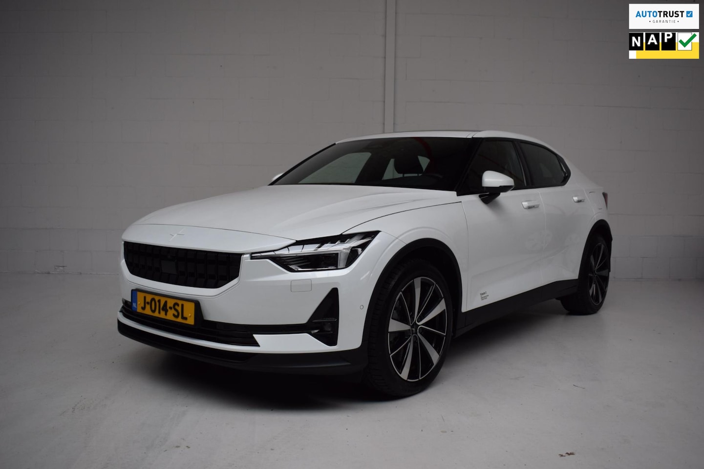 Polestar 2 - Long Range Dual Motor Launch Edition 78kWh ORG.NED / PANORAMADAK / 360 CAMERA / HARMAN-KAR - AutoWereld.nl