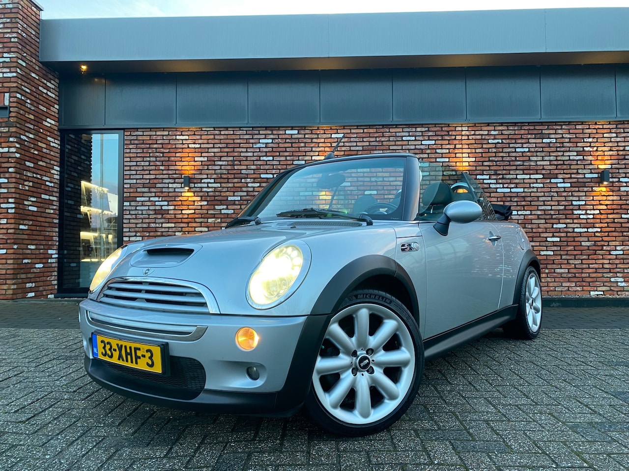 MINI Cabrio - Mini 1.6 Cooper S Vol Leer Xenon 17inch Nw Apk! - AutoWereld.nl