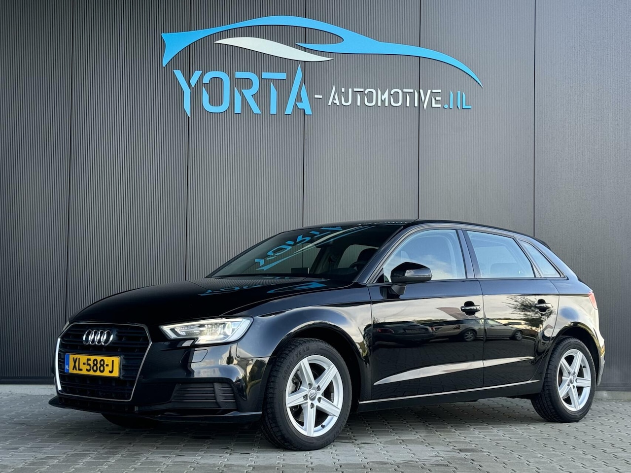 Audi A3 Sportback - 30 TFSI 1e EIGENAAR*NL AUTO*DEALERONDERHOUDEN - AutoWereld.nl