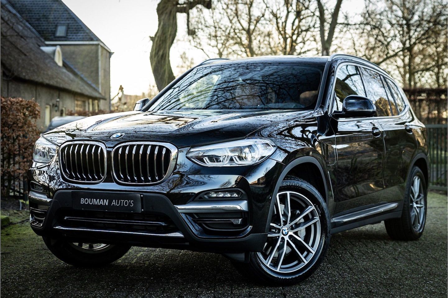 BMW X3 - xDrive30e Luxury Panorama Leder - AutoWereld.nl