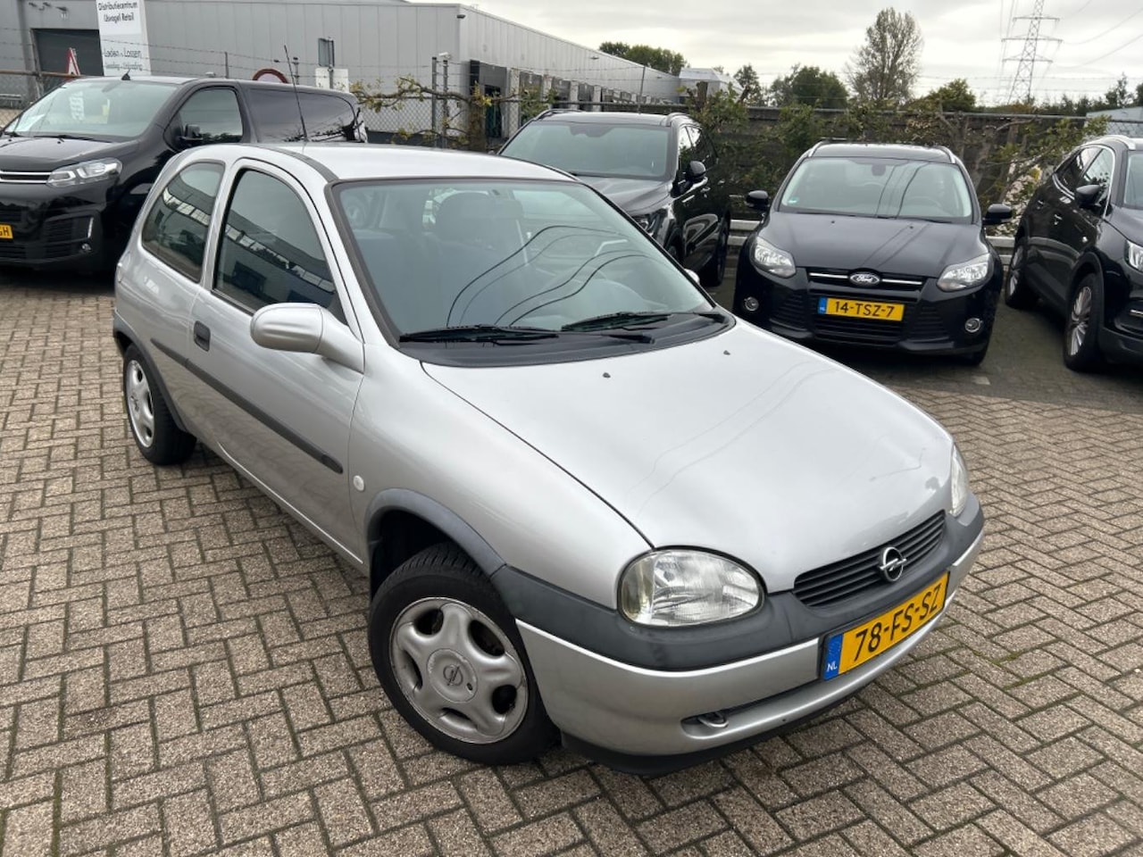 Opel Corsa - 1.2i-16V Onyx 1.2i-16V Onyx - AutoWereld.nl