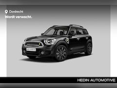 MINI Countryman - Cooper SE ALL4 | 18" | Camera | Stoelverwarming | Hybride