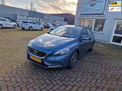 Volvo V40 - 1.6 D2 Kinetic AUTOMAAT EXPORT PRIJS