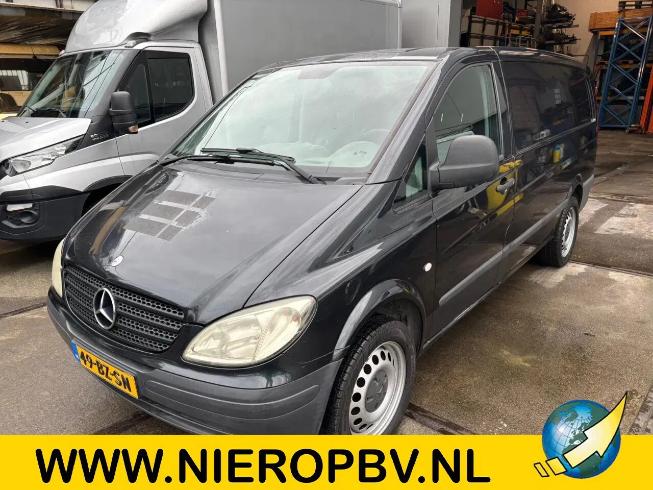 Mercedes-Benz Vito - 109CDI L2H1 Airco Trekhaak - AutoWereld.nl