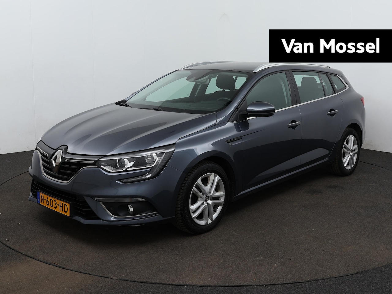 Renault Mégane Estate - 1.3 TCe Limited | Navigatie | Parkeersensoren | Climate control - AutoWereld.nl