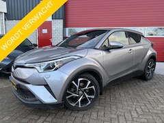 Toyota C-HR - 1.8 Hybrid Style KEYLESS / CAMERA / STOELVERW / STUURVERW / NAVI / CLIMA / BLUETOOTH