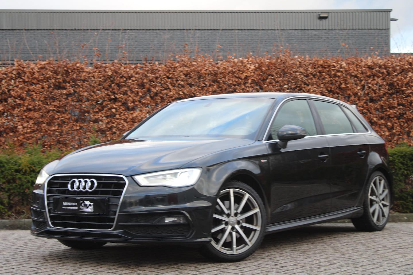 Audi A3 Sportback - 1.8 TFSI | 3x S-Line | Automaat | Stoelverwarming | LED | Climate Control | Cruise Control - AutoWereld.nl