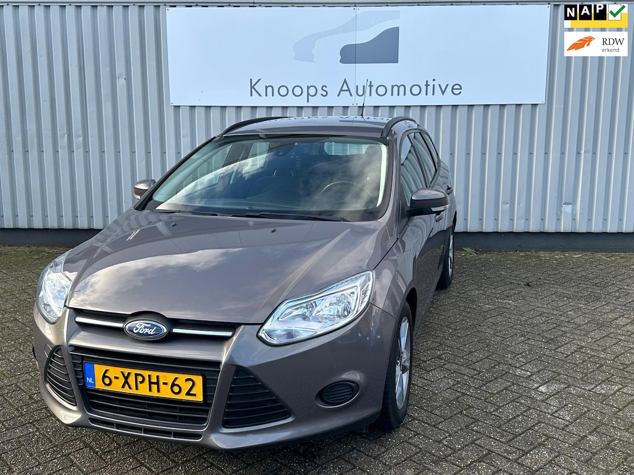 Ford Focus Wagon - 1.0 EcoBoost Edition 1st Eigenaar - AutoWereld.nl