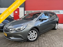 Opel Astra Sports Tourer - 1.0 Online Edition AIRCO / CARPLAY / NAVI / PDC / BLUETOOTH / CRUISE / ELEK RAMEN / NL-AUT