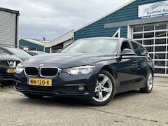 BMW 3-serie Touring - 320D EDE Corporate Lease EXE Aut8 | ECC | LMV | Navi | LED