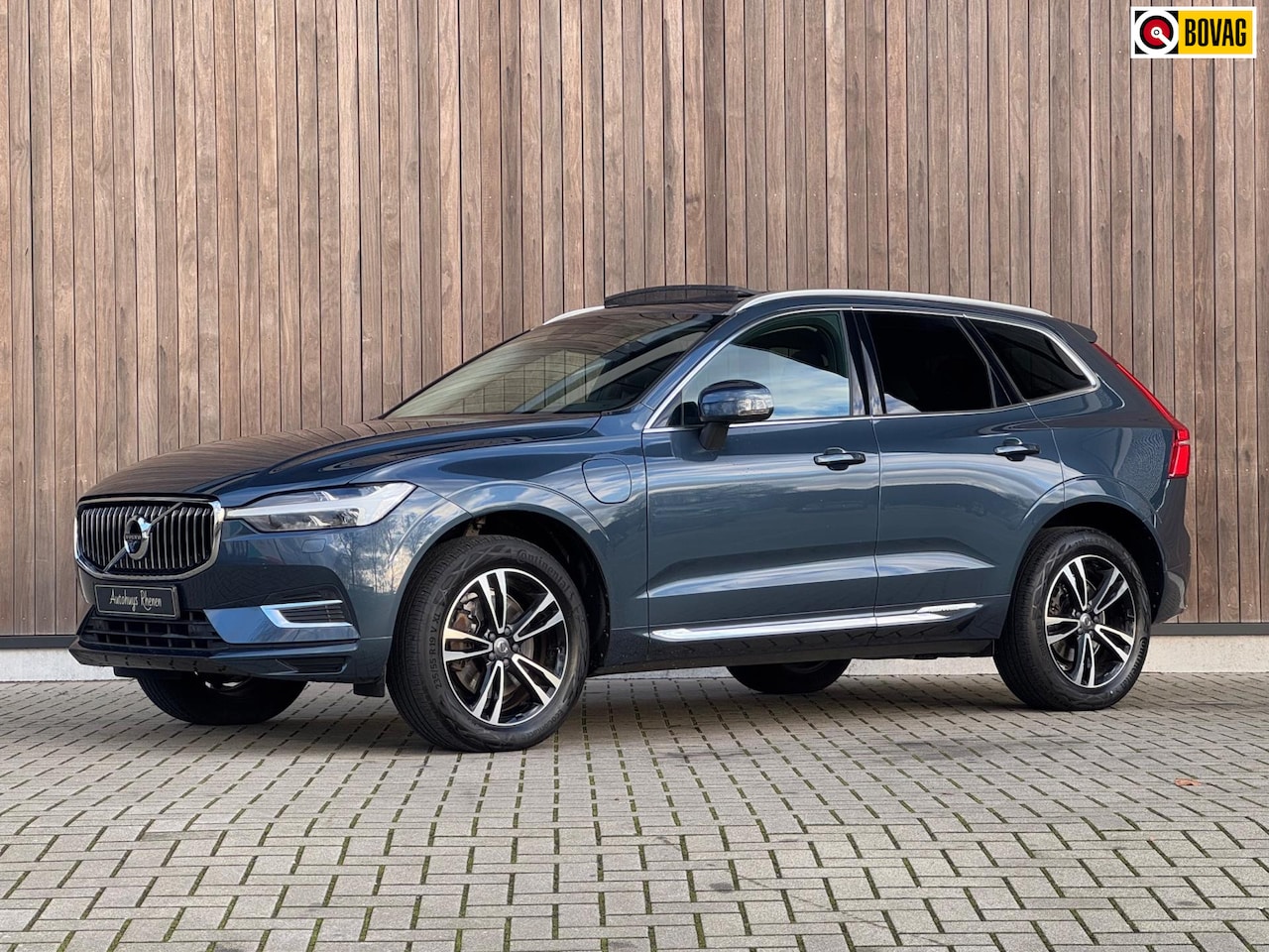 Volvo XC60 - 2.0 T6 Plug-in hybrid AWD Momentum / Pano / - AutoWereld.nl