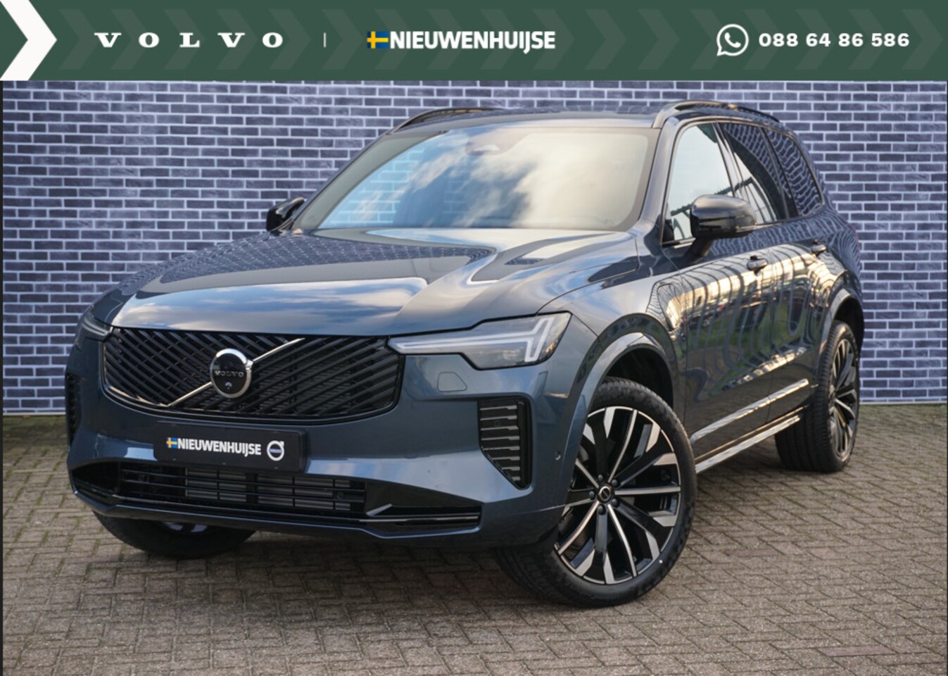 Volvo XC90 - 2.0 T8 Plug-in hybrid AWD Plus Dark | Nieuw model | Panorama Schuifdak | HUD | 360° Camera - AutoWereld.nl