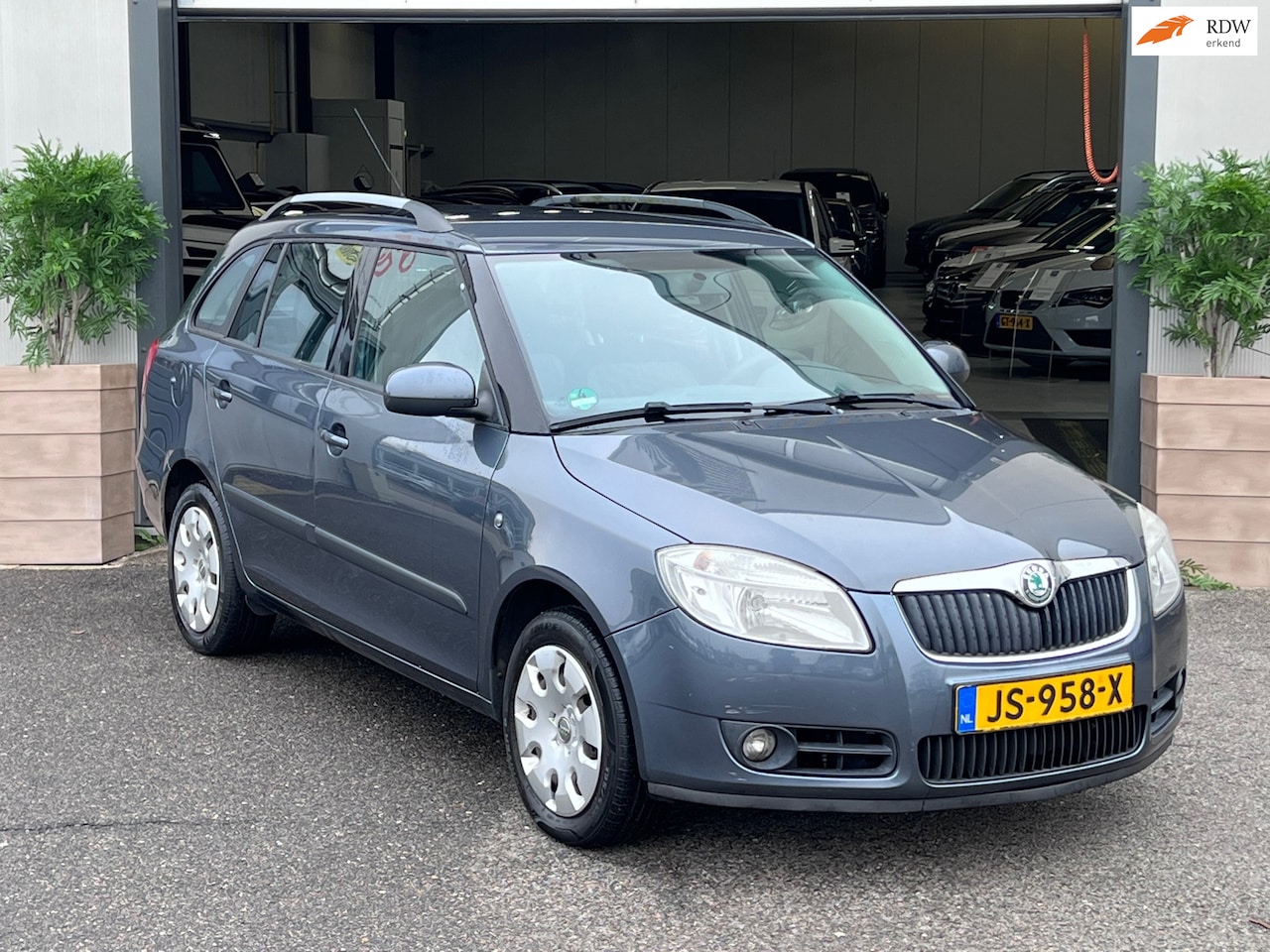 Skoda Fabia Combi - 1.4-16V Classic // AIRCO / APK / CRUISE / RADIO / INRUIL MOGELIJK - AutoWereld.nl