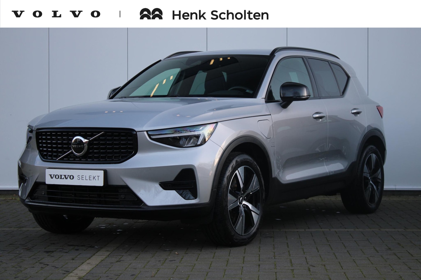 Volvo XC40 - T4 Recharge 211PK AUT7 Plus Dark Adaptive Cruise & Pilot Assist, Harman/Kardon Premium Aud - AutoWereld.nl