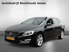 Volvo V60 - 2.4 D6 AWD Plug-in Hybrid Summum | Leder | Navigatie | Trekhaak