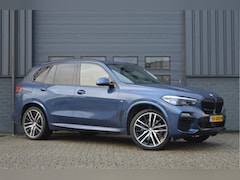 BMW X5 - xDrive30d High Executive | M-PAKKET | PANO | LUCHTVERING | ACC |