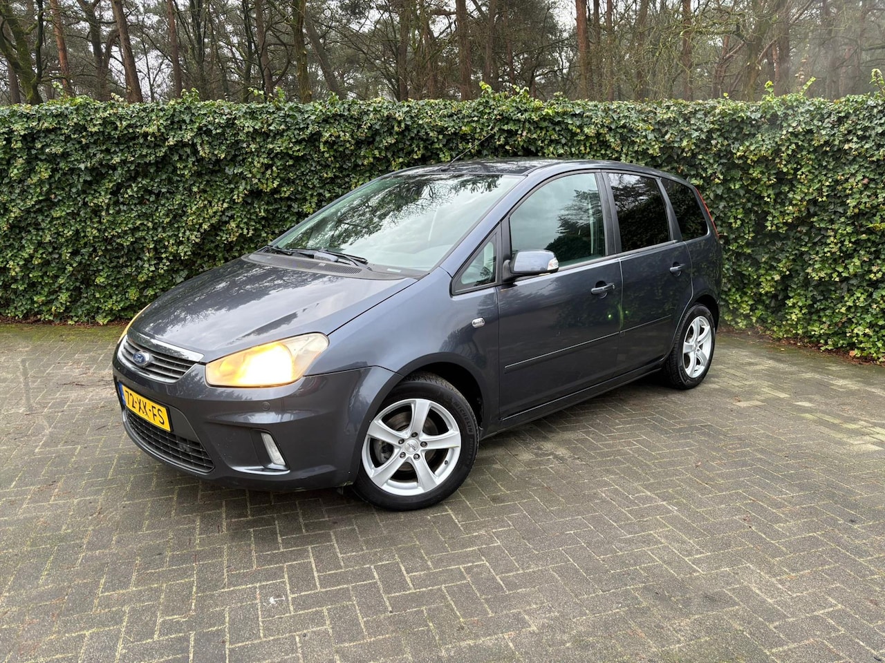 Ford Focus C-Max - 1.8 92KW Ghia | Cruise | Climate | Trekhaak - AutoWereld.nl