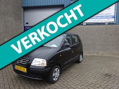 Hyundai Atos - 1.1i Active Prime motorkap en dak niet zo mooi mat